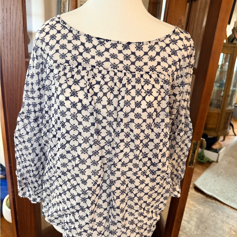LOFT Navy and White Floral Blouse